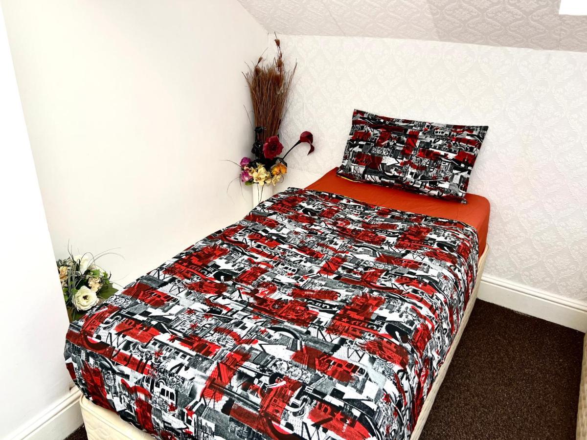 Blackpool Central Hotel Ngoại thất bức ảnh